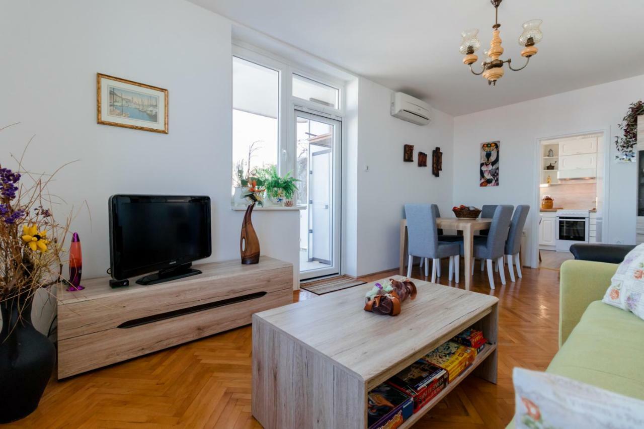 Fredi Apartment *